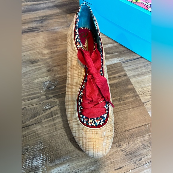 Poetic License 9.5 Red Tan Desert Camel Whiplash Patterned Heels Oxford Mule - Picture 4 of 6